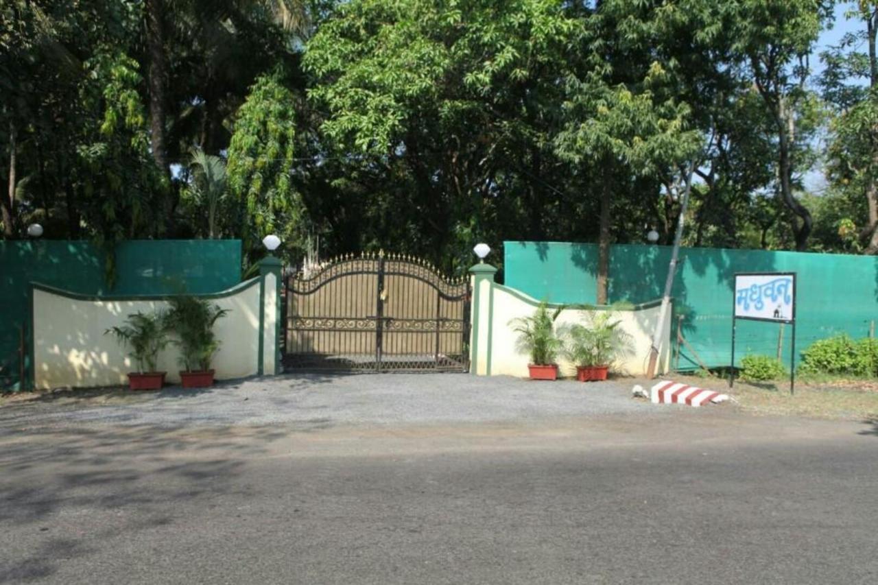 Madhuvan Farm Cottage Alibag Bagian luar foto