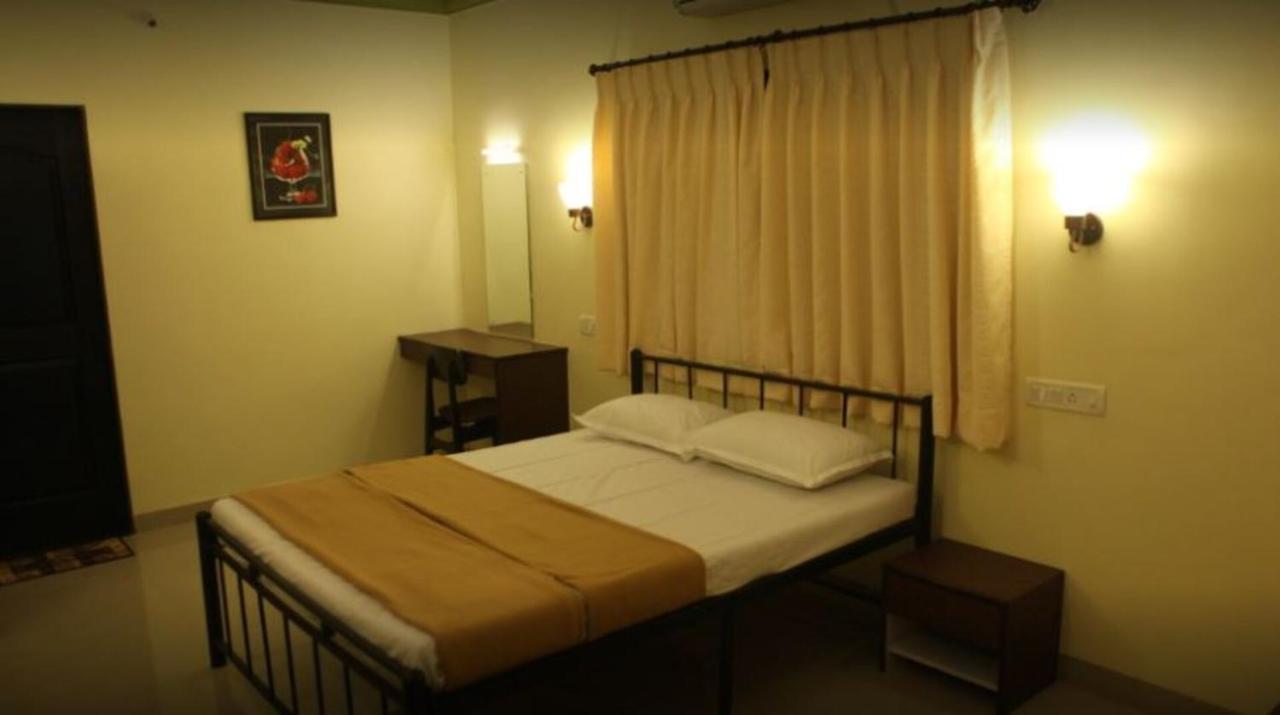 Madhuvan Farm Cottage Alibag Bagian luar foto